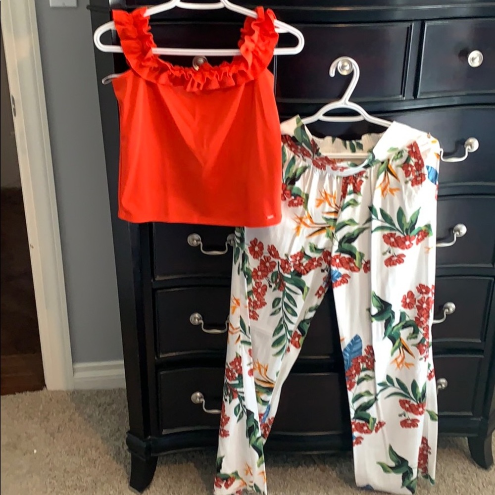 High waisted dress pant and crop top